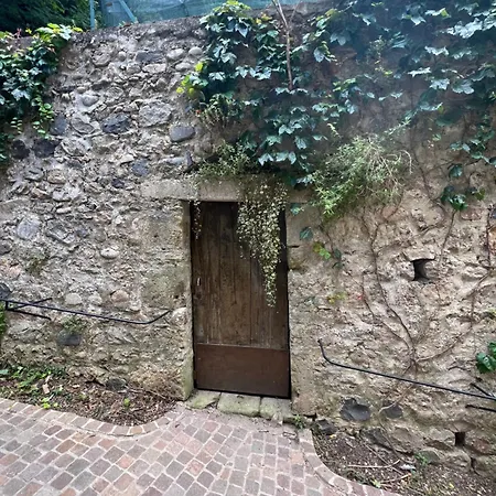 Et Jardin Les Bains *